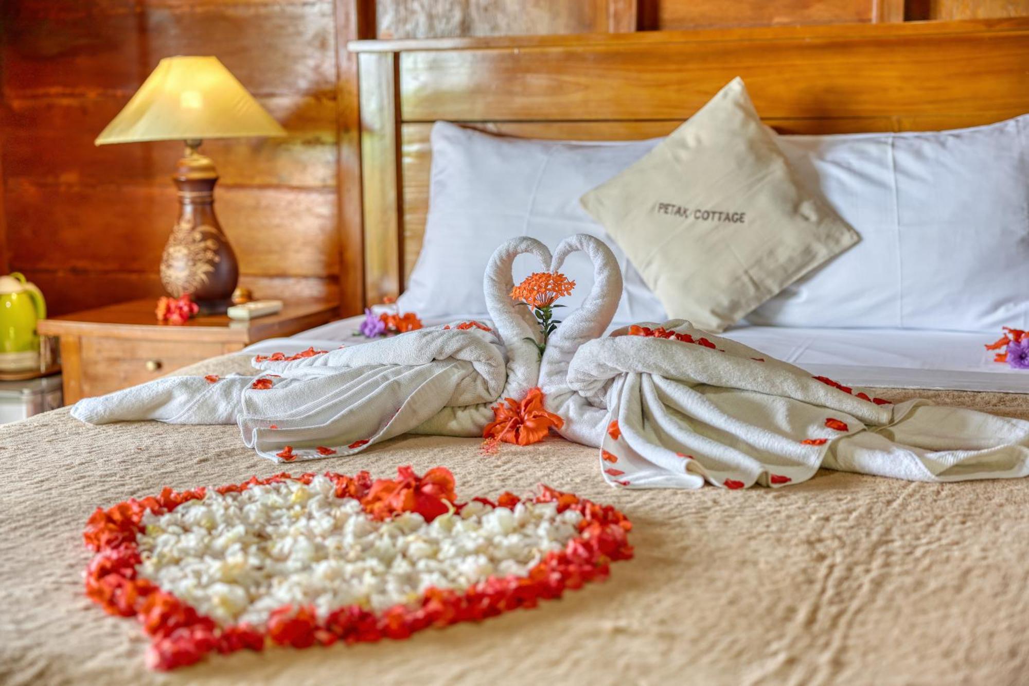 Petak Cottage Ped Экстерьер фото